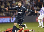 开云体育登录-森林狼对阵骑士，米切尔的冠军级表演