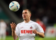 开云体育在线-赛道上的红与黑，红牛二队碾压索伯，维斯塔潘状态火热预示新王朝？