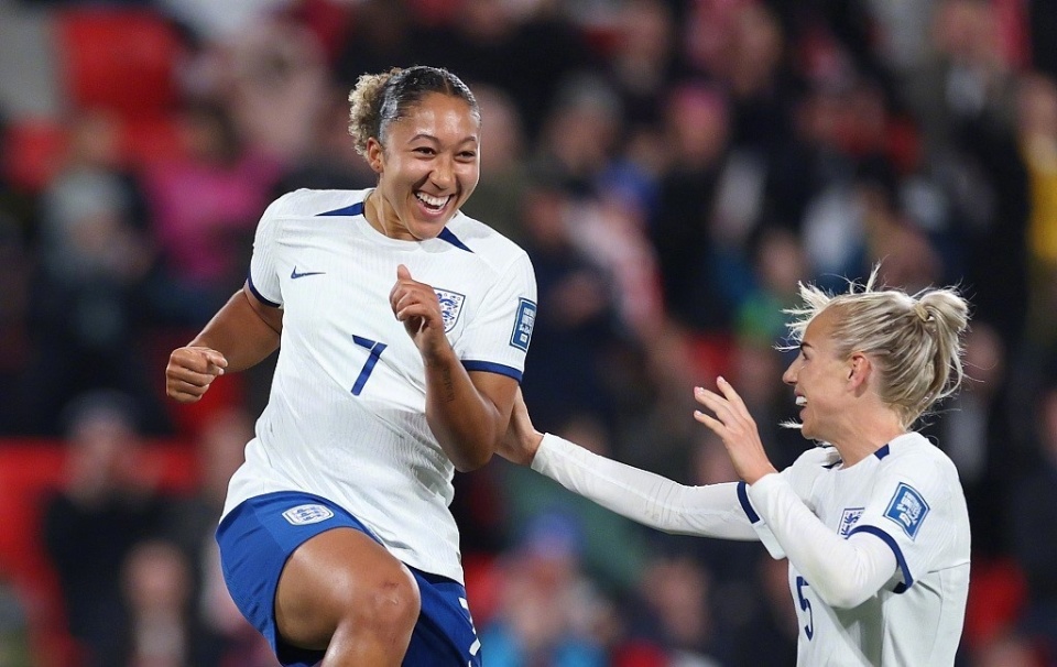 包含英格兰羽毛球队横扫泰国羽毛球队,陶菲克送出助攻的词条 包含英格兰羽毛球队横扫泰国羽毛球队,陶菲克送出助攻的词条