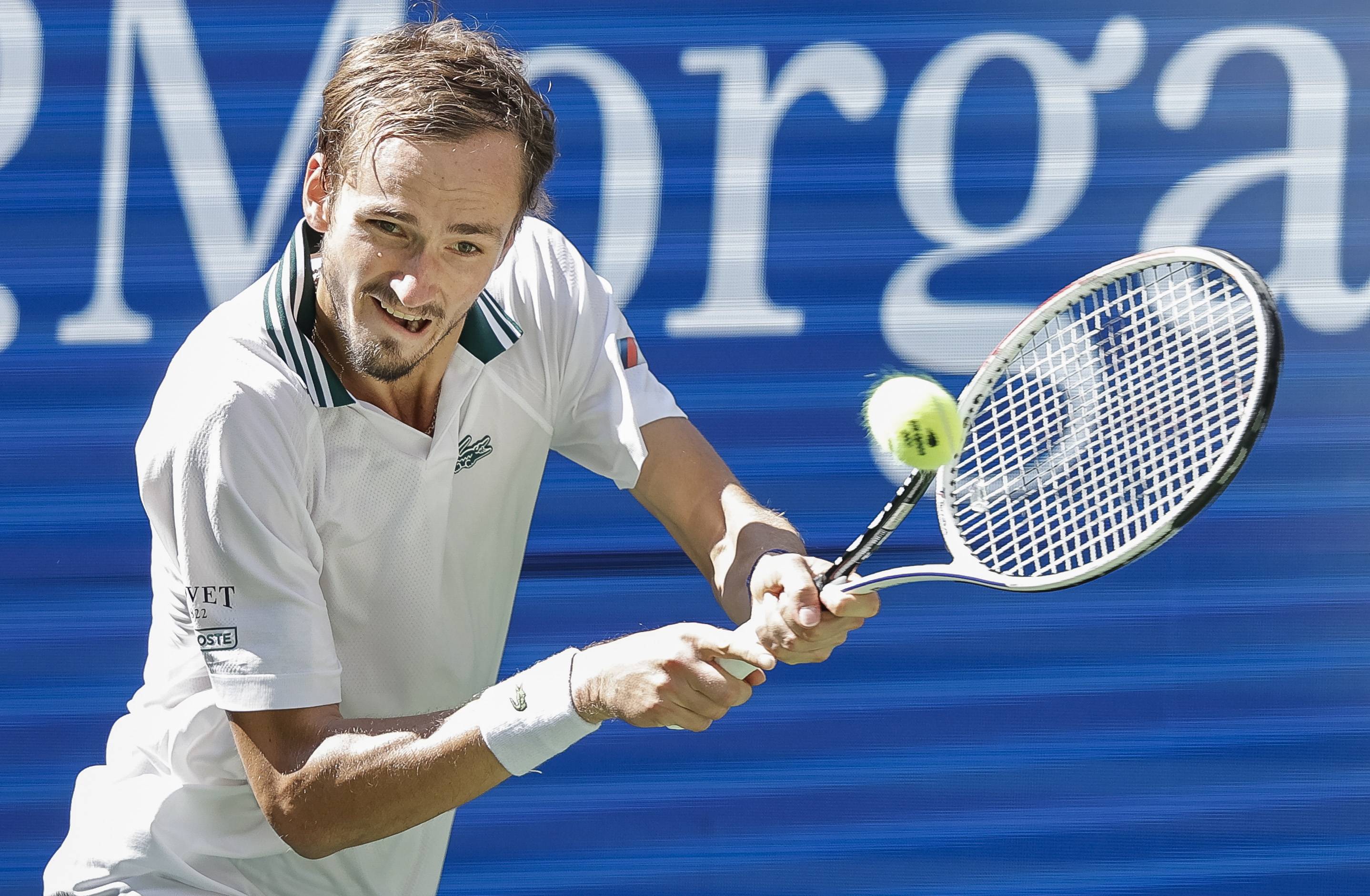 英国网球队血洗日本网球队,梅德韦杰夫惊艳世界的简单介绍 英国网球队血洗日本网球队,梅德韦杰夫惊艳世界的简单介绍