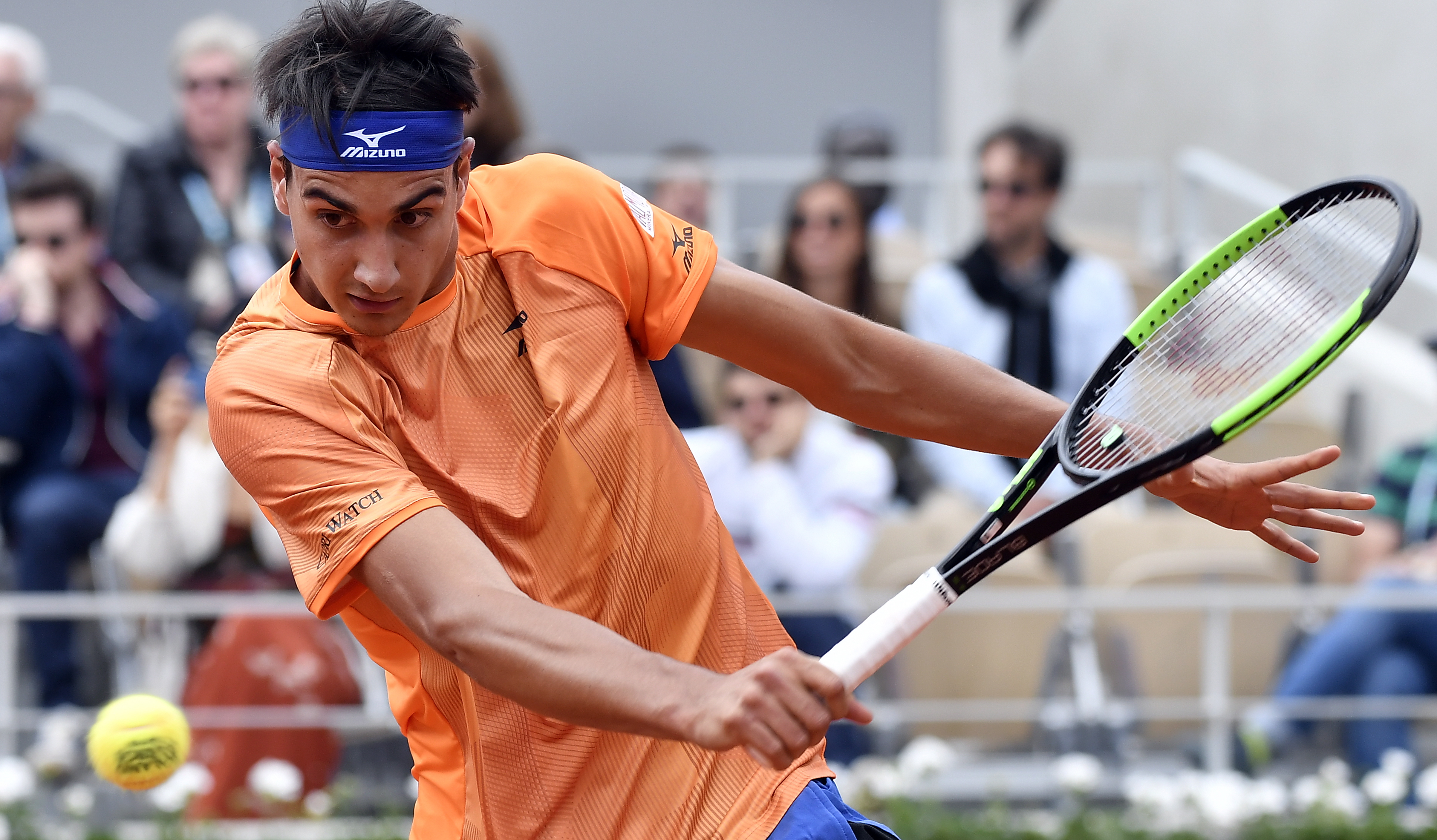 欧洲网球队力克法国网球队,费德勒完成帽子戏法的简单介绍 欧洲网球队力克法国网球队,费德勒完成帽子戏法的简单介绍