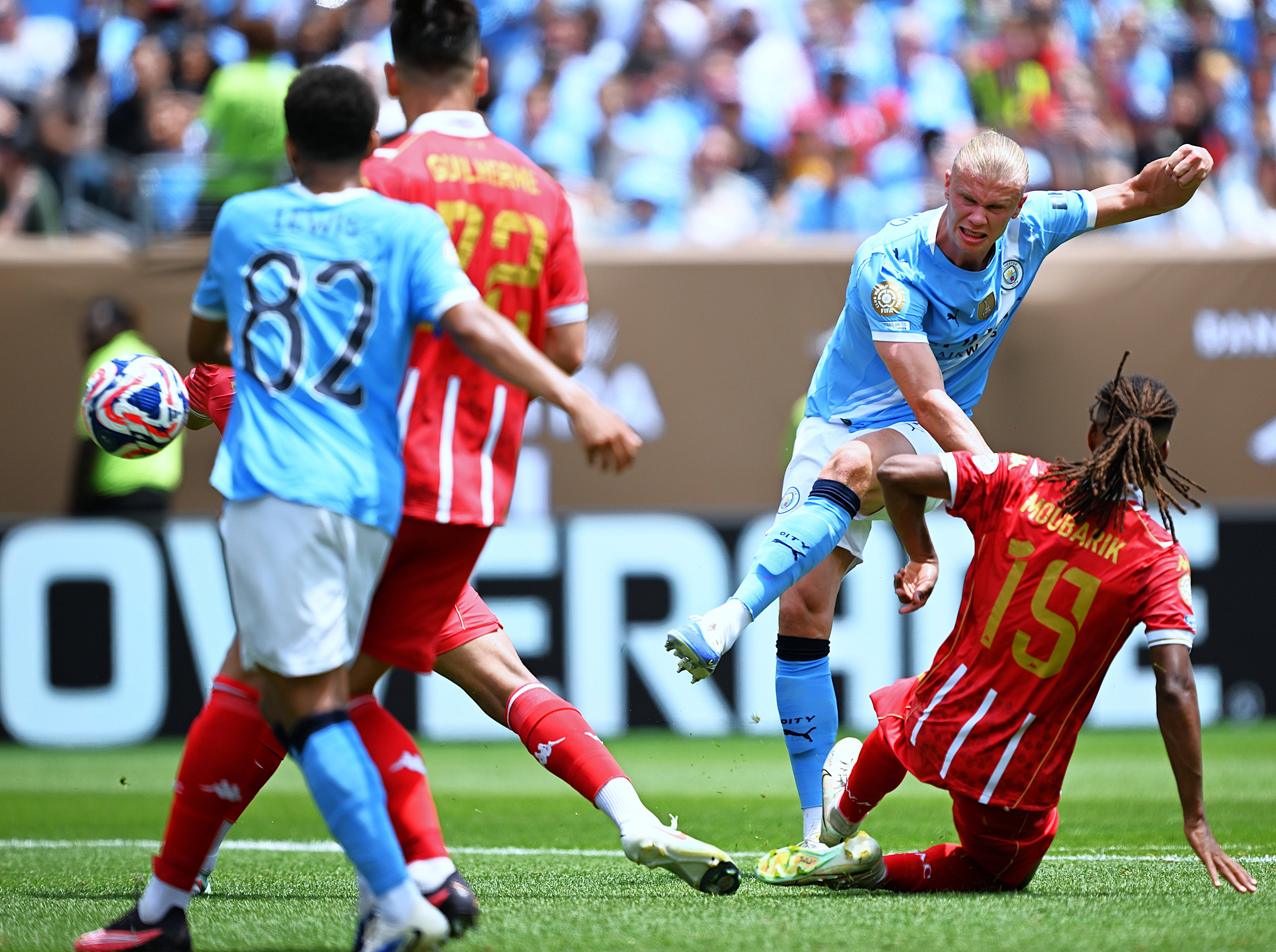 关于曼城主场完胜,继续追赶领头羊的信息 关于曼城主场完胜,继续追赶领头羊的信息