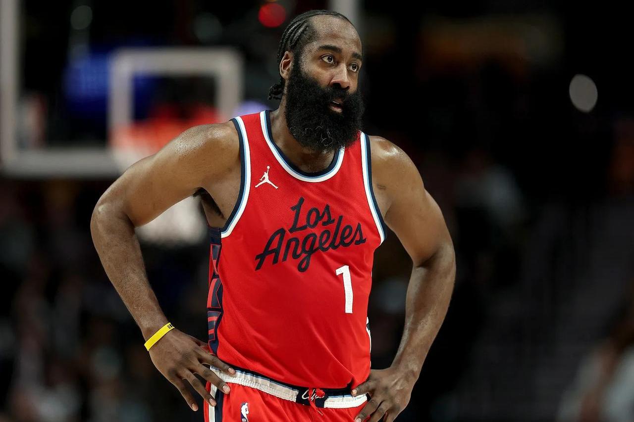 火箭击败尼克斯复仇成功,哈登大三元猛虐对手的简单介绍 火箭击败尼克斯复仇成功,哈登大三元猛虐对手的简单介绍