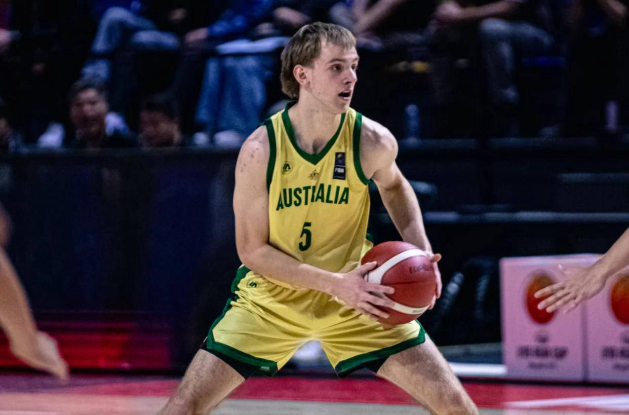 包含日本球队主场大胜澳大利亚球队,夺取三分的词条 包含日本球队主场大胜澳大利亚球队,夺取三分的词条