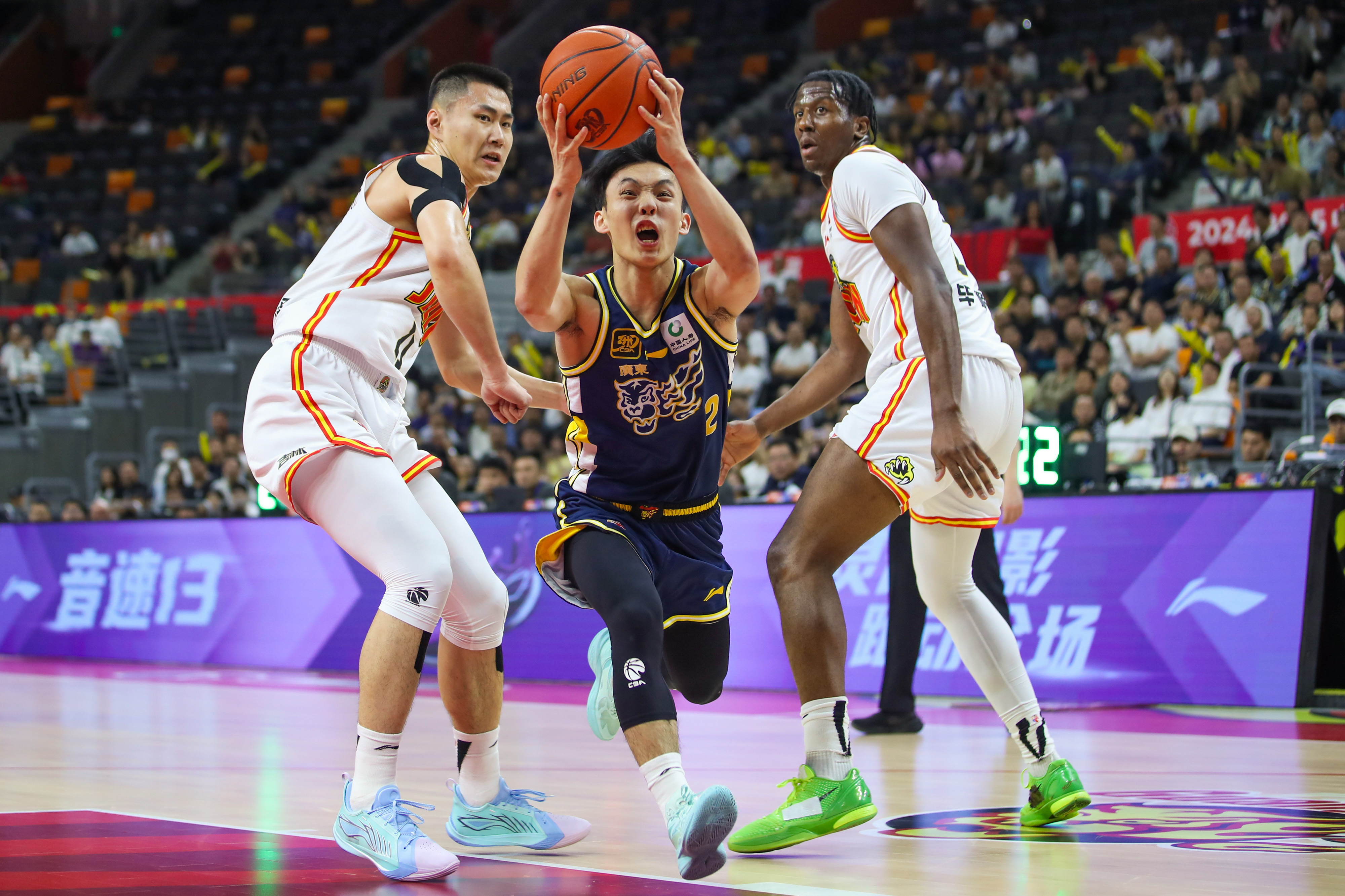 包含吴前、易建联今晚对决:广东队胜辽宁队晋级总决赛的词条 包含吴前、易建联今晚对决:广东队胜辽宁队晋级总决赛的词条