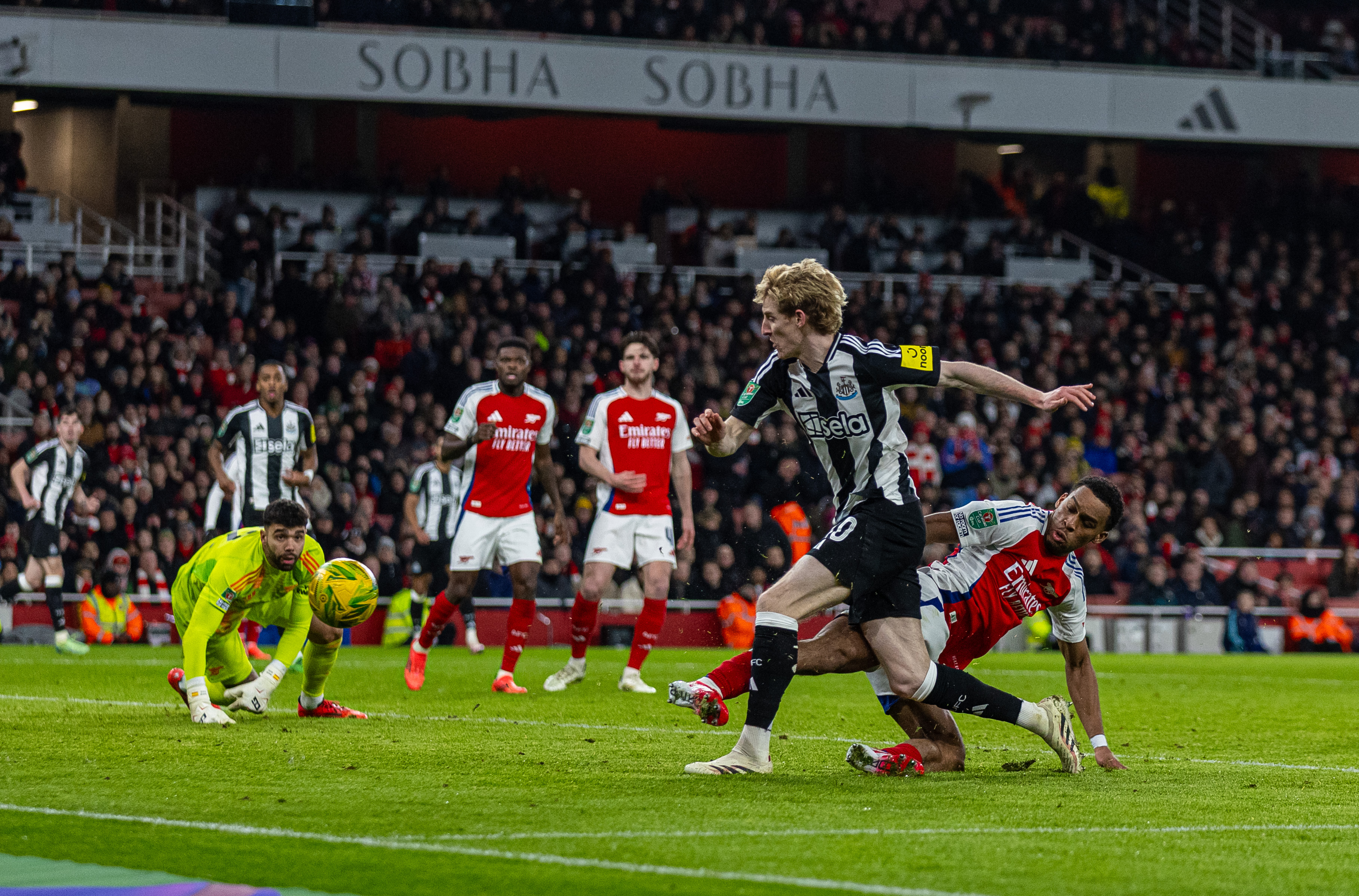 包含国际足联友谊赛:巴塞罗那对阿森纳的词条 包含国际足联友谊赛:巴塞罗那对阿森纳的词条