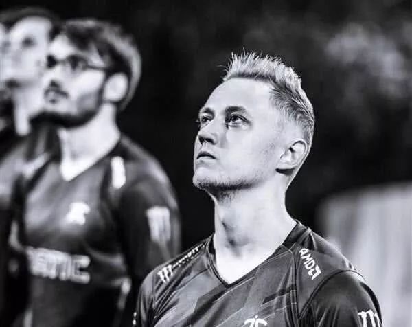 FPX绝地反击EDG,Rekkles完成帽子戏法的简单介绍 FPX绝地反击EDG,Rekkles完成帽子戏法的简单介绍